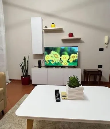 Divine Apartmán Tirana